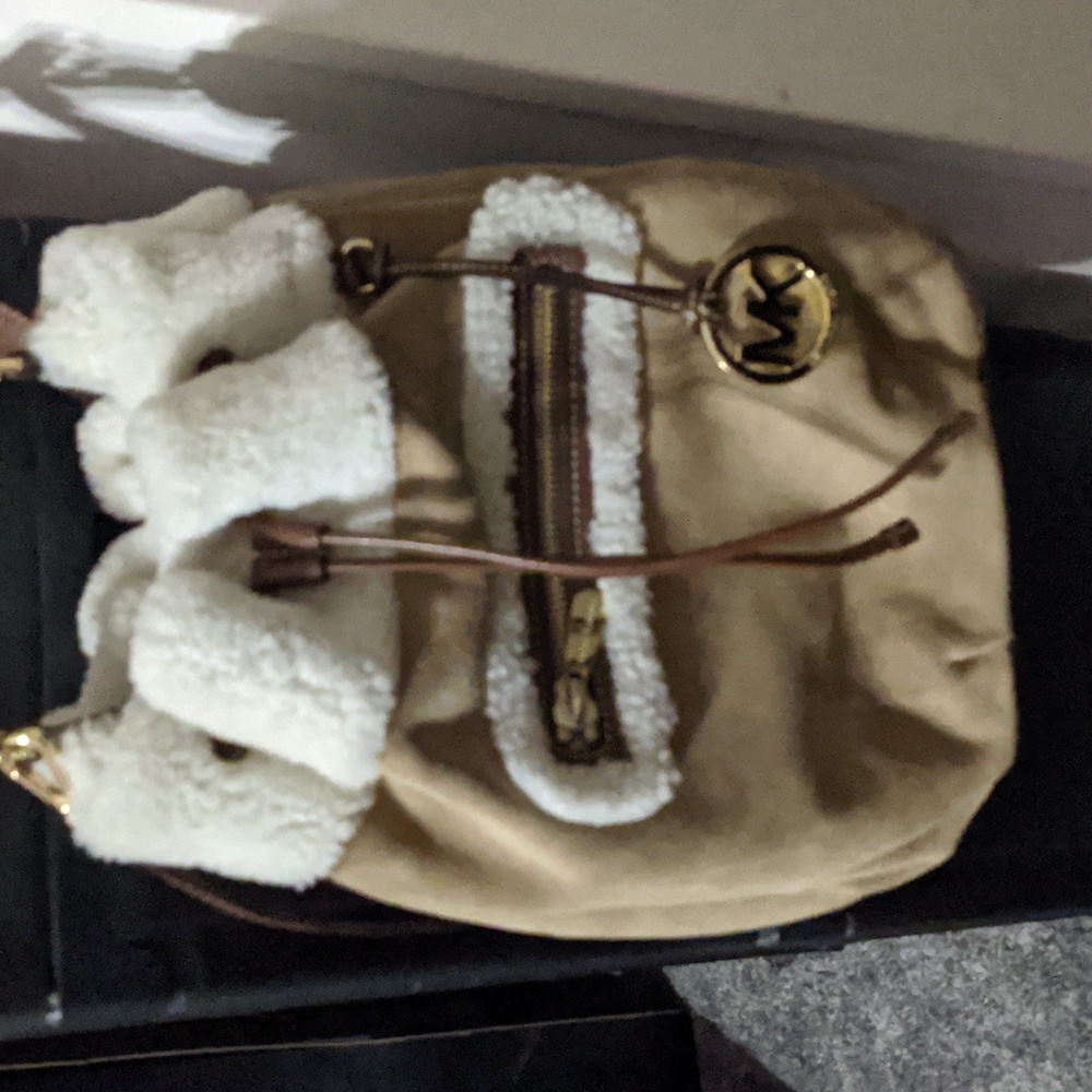 🐾MK Sherpa Bucket Bag